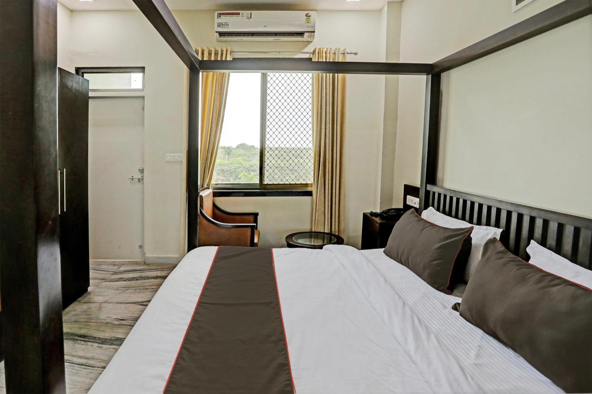 Collection O The Galaxy Resort Nathdwara Bagian luar foto