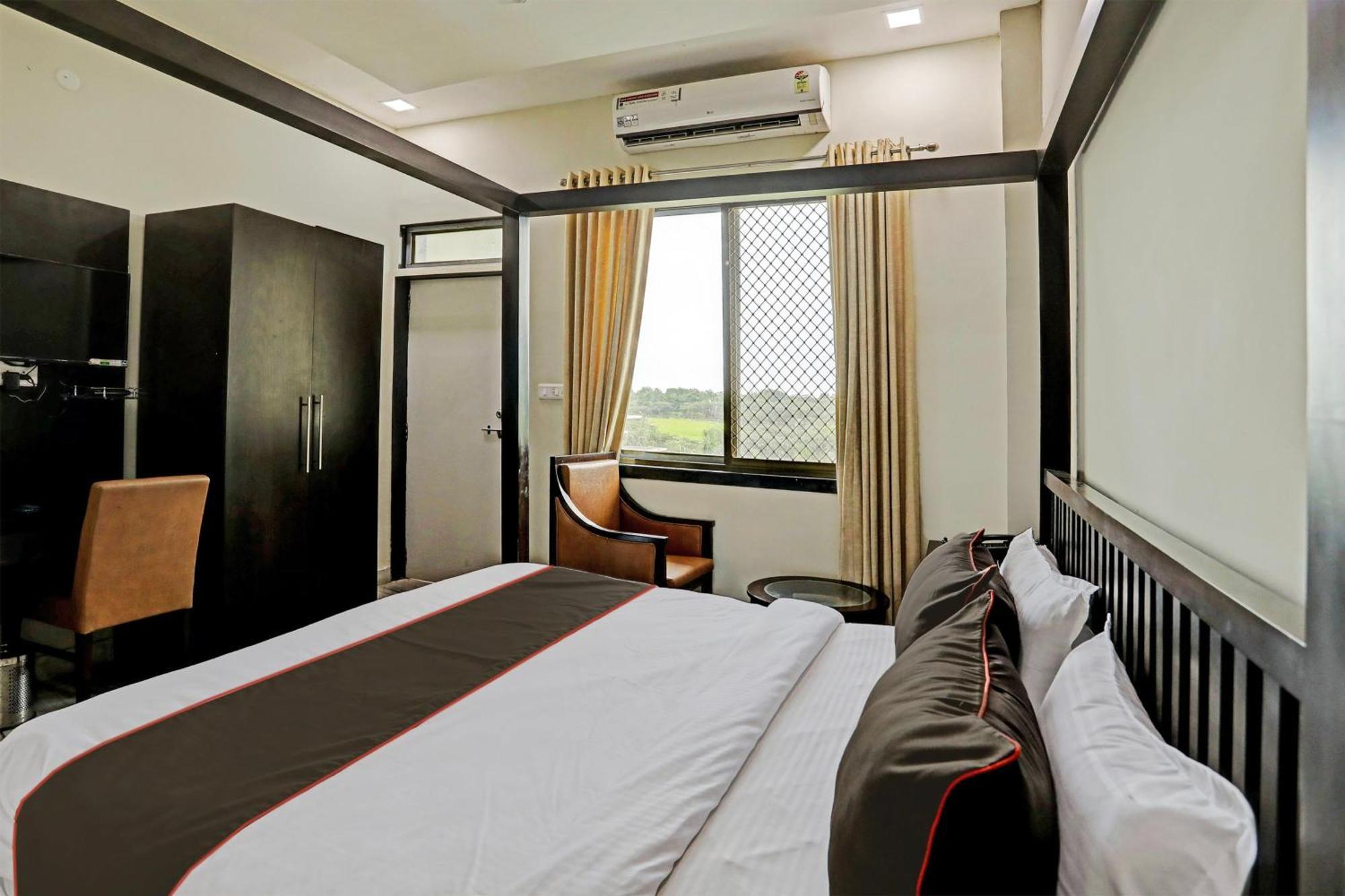 Collection O The Galaxy Resort Nathdwara Bagian luar foto
